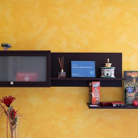 ラツィーゼTerrazza Baciata Dal Soleアパートメント エクステリア 写真